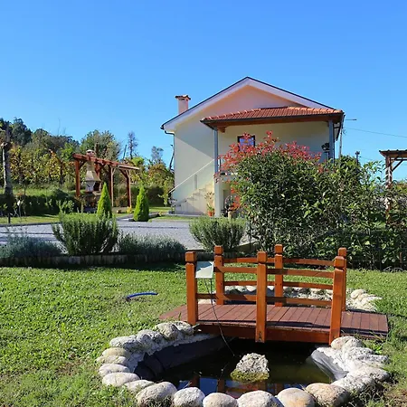 Quinta Da Lagoa - Geres * Терраш-ди-Бору